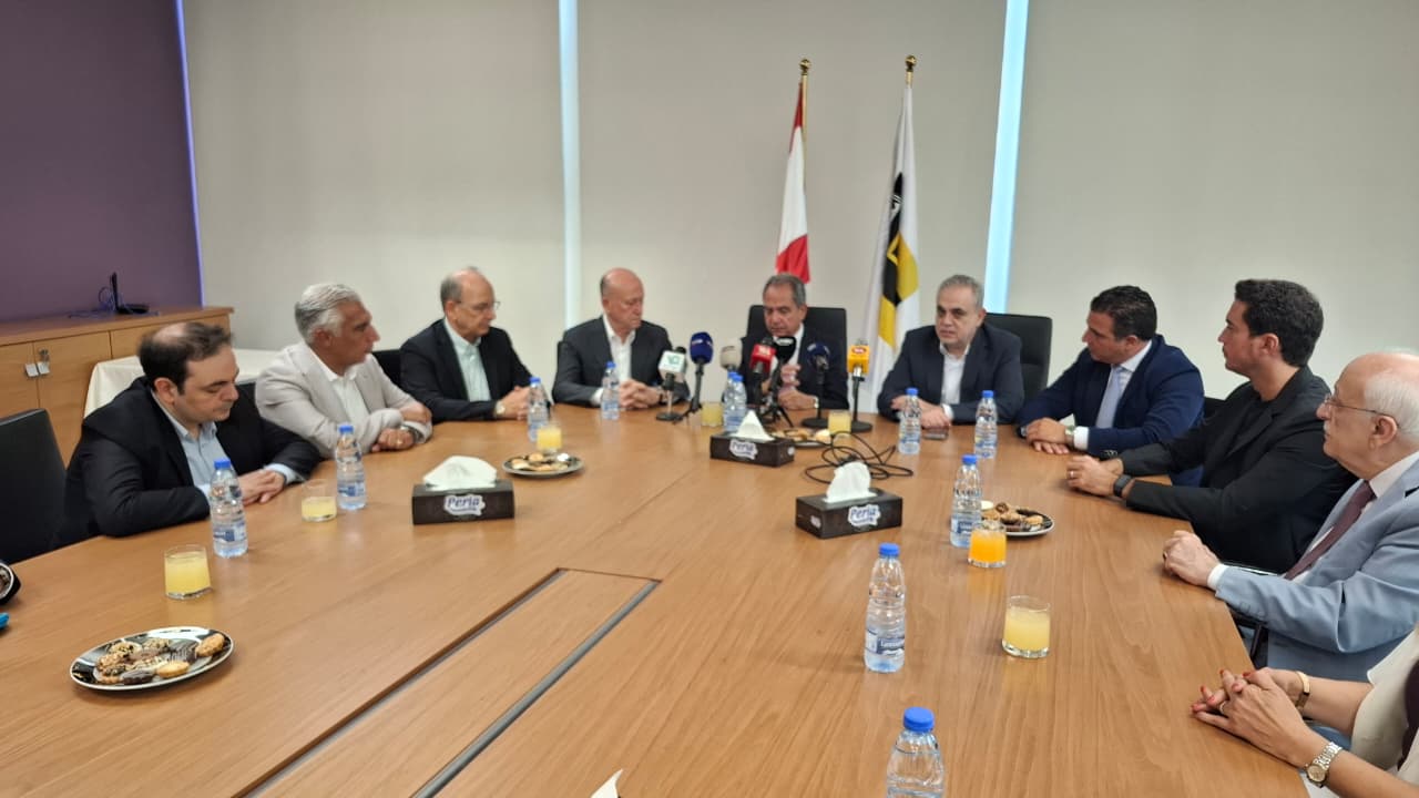 الصدي التقى نواب طرابلس ونقباء المهن الحرة وعرض المشاريع الخاصة بالمدينة والشمال: ضرورة تفعيل دور طرابلس والاستفادة من منشآتها وموقعها